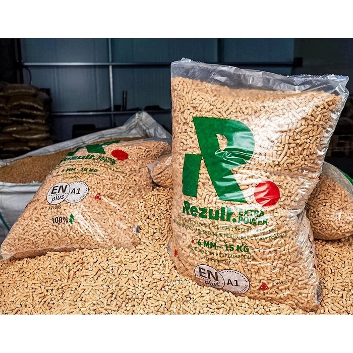 REZULT Premium wood pellets ENplusA1, 70 x 15kg pallet