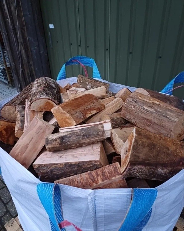 firewood-Mix 25 cm – 4 SRM in Big Bags – kiln-dried